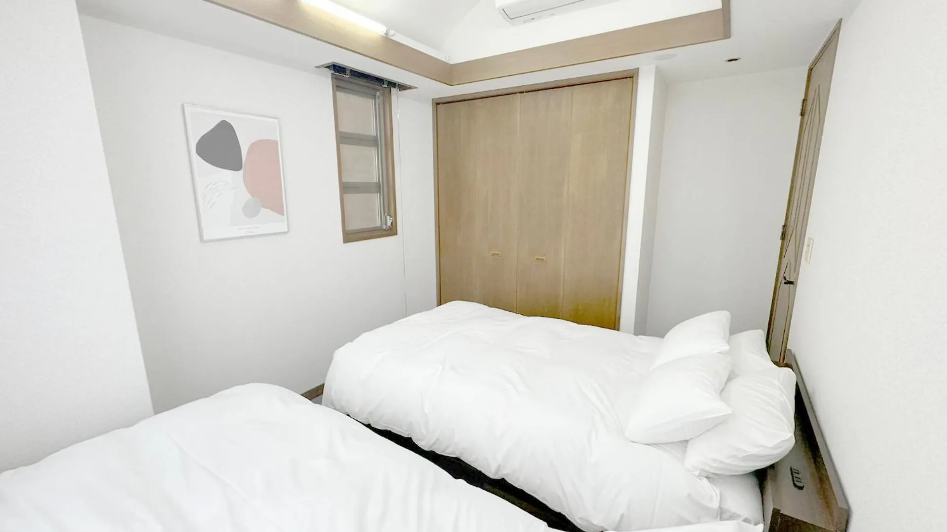 松屋町駅 徒歩5分!!! 心斎橋地下鉄1駅 距離 ホテルリネン使用 Osaka Appartement